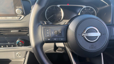 Nissan Qashqai 1.3 DiG-T MH Acenta Premium 5dr Petrol Hatchback